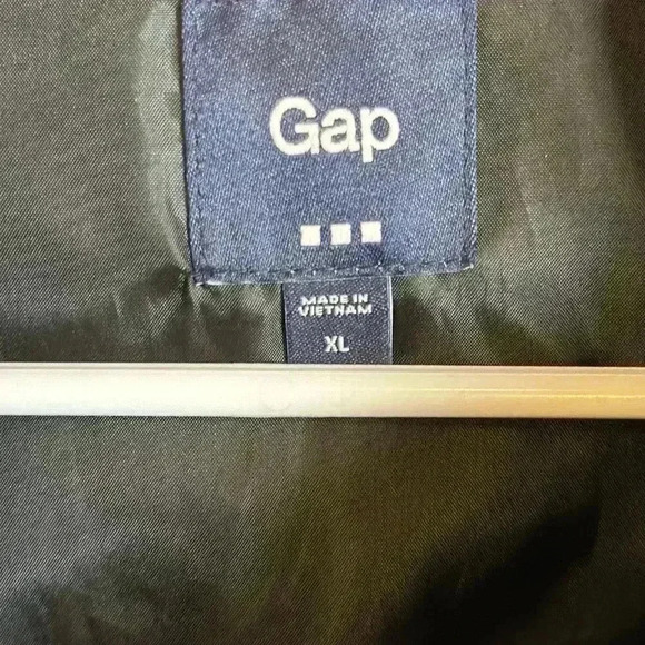 Gap Black Ski Vest with elastic Waist (Size XL) - Picture 4 of 9